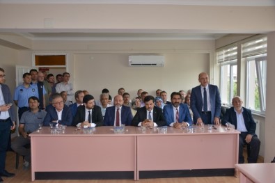 Gediz'in Yeni Belediye Başkanı Muharrem Akçadurak Oldu