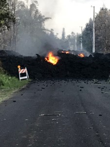 Havai'de Kilauea Volkanı'nın Patlamasıyla Acil Durum İlan Edildi