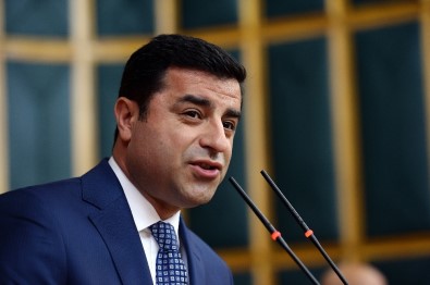 HDP'nın Adayı Selahattin Demirtaş