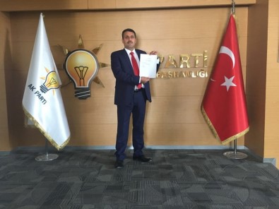 İzmir İl Milli Eğitim Müdür Yardımcısı Mehmet Tahir Büdün, AK Parti'den Aday Adayı