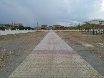 ABDURRAHMAN TOPRAK - Kahta Belediyesi Mezarlıklarda Parke Çalışması Başlattı