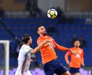 VOLKAN BABACAN - Medipol Başakşehir Zirve Yarışında Yara Aldı