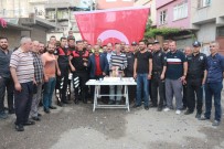 POLİS İMDAT - Silahlı Kavga İhbarına Giden Polis Ekiplerine Pasta Sürprizi