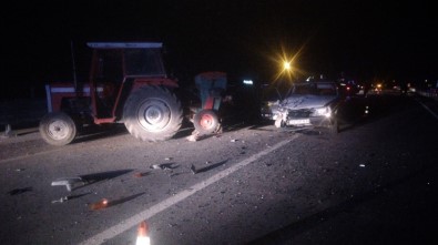 Tavşanlı'da Trafik Kazası Açıklaması 4 Yaralı