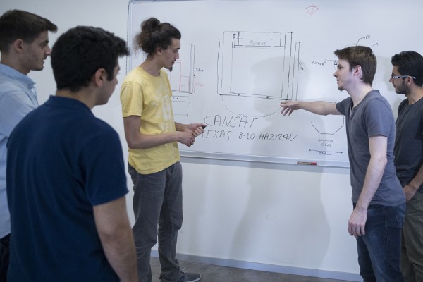 Genç dahiler NASA'da yarışacak