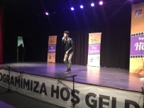 CEMAL HÜSNÜ KANSIZ - Çekmeköy'de Sinema Akademisi'nin 81 Yaşındaki Oyuncusundan Büyük Performans