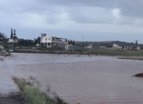 SAĞANAK YAĞMUR - Şanlıurfa'da Sele Kapılan 13 Yaşındaki Kız Kayboldu