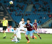 Trabzon'da 7 Gol, 2 Kırmızı Kart