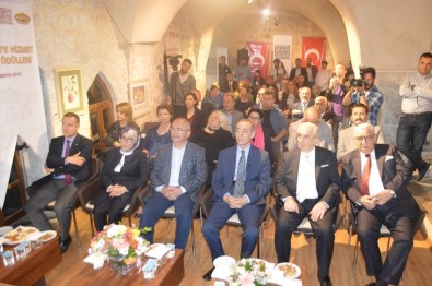 Mardin'de Onur Ödülleri Sahiplerini Buldu