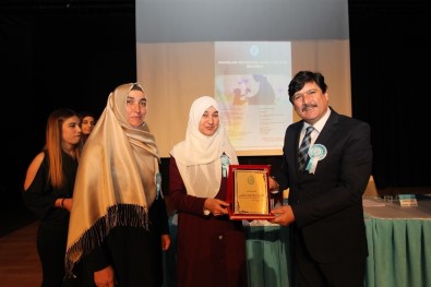 BEÜ'de 'Anneler Günü' Programı