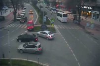 IŞIK İHLALİ - Samsun'da Kural İhlali Sonucu Yaşanan Trafik Kazaları Kamerada