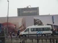 TAKSİM CAMİİ - Taksim'e Sis Çöktü