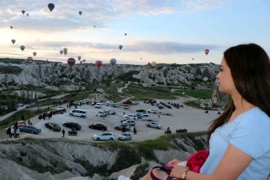 Kapadokya'yı Nisan Ayında 320 Bin 287 Turist Ziyaret Etti