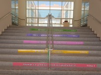ADNAN MENDERES ÜNIVERSITESI - Sağlık İçin Merdivenler Renklendirilip Güzelleştirdiler