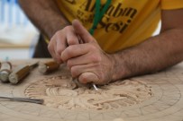 İSMAIL YıLDıRıM - Sanatçılar Ahşaba Şekil Vermeye Başladı