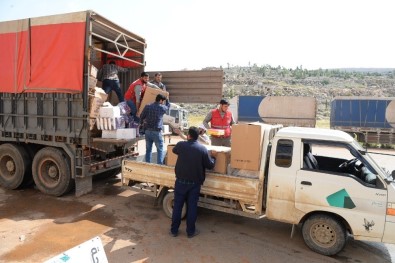 Yardım TIR'ları Afrin'e Ulaştı