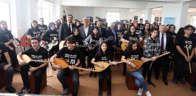 Başkan Karaosmanoğlu Açıklaması 'Eğitimi, Hizmetlerimizin En Başına Yazıyoruz'