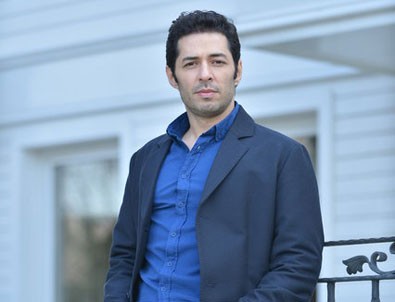 Hande Doğandemir pes etti