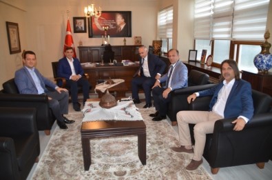 Kosava Kamu Yönetimi Bakanı, Ürkmezer'i Ziyaret Etti