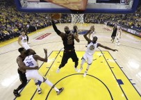 MİCHAEL JORDAN - NBA finallerinde ilk adımı Golden State Warriors attı