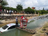 ÇANAKLı - Otomobil Sulama Kanalına Uçtu