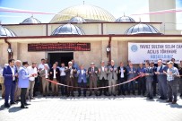 YAVUZ SULTAN SELİM CAMİİ - Yavuz Sultan Selim Camii İbadete Açıldı