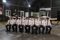 HÜSNÜ ÖZYEĞIN - Bröveleri Takılan 40 Genç Pilot, Uçuşa İlk Adımını Attı