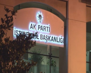 Cumhurbaşkanı Erdoğan, AK Parti İl Başkanlığında Düzenlenen Toplantıya Katıldı