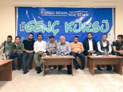 Mehmet Erdoğan Gençlerin Konuğu Oldu