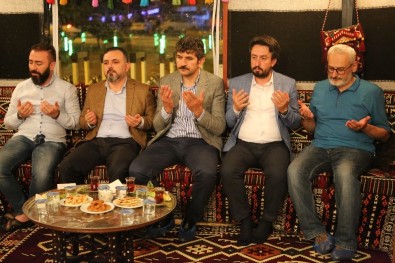 Başkan Ercan Tokatlılarla İftar Sofrasında Buluştu