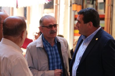 'Bizim Ulaş' Köy Köy Kapı Kapı Geziyor