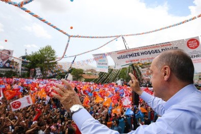 Cumhurbaşkanı Erdoğan, 'Benim Varlığım Sizin Moralinizi Bozmaya Yeter' (3)