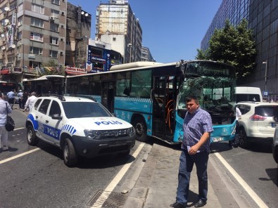 Halk Otobüslerinin Kazası Güvenlik Kamerasında