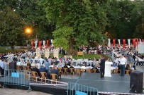 HALK İFTARI - Kdz. Ereğli Belediyesi 26 Günde 50 Bin Kişiye İftar Verdi