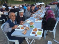İFTAR YEMEĞİ - Odunpazarı Belediyesi Kırsal Mahallelerde İftar Vermeye Devam Ediyor