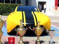 CERRAHPAŞA - Türkiye'nin En Verimli Yarış Aracını Yaptılar