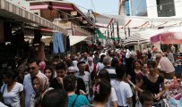 BAYRAM ALIŞVERİŞİ - Aydın'da Vatandaşların Bayram Telaşı