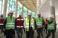 RECEP AKDAĞ - Başbakan Yardımcısı Akdağ, Erzurum Şehir Hastanesi İnşaatında İncelemelerde Bulundu