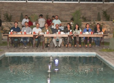 Çukurca Emniyeti İftar Yemeği Verdi