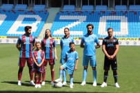 MANKENLER - İşte Trabzonspor'un yeni formaları