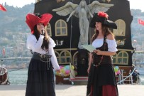 'Korsanlar Ve Prensesler' Büyüledi