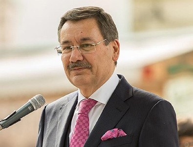 Melih Gökçek'ten flaş karar!