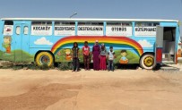 Otobüsü Hurdaya Çıkarmak Yerine Kütüphane Çevirip Çocukların Hizmetine Sundular Haberi