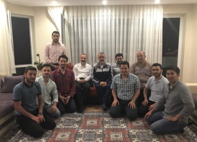 Rektör Bilgiç Öğrencilerin Evine Konuk Oldu