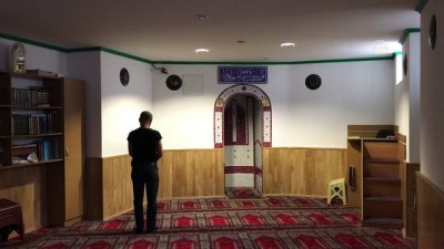 Avusturya'da Kapatılan Türk Camisi Yeniden İbadete Açıldı