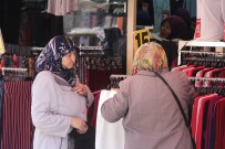 ANNELER GÜNÜ - Esnaf Eski Bayramları Mumla Arıyor