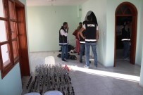 ORTAKENT - Lüks Villayı İçki İmalathanesine Çevirdiler