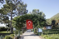 DEMRELI - Sarısu Ve Finike Kadınlar Plajı Bayramda Hizmette