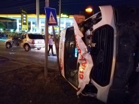 Hatay'da Ambulansla Otomobil Çarpıştı Açıklaması 5 Yaralı