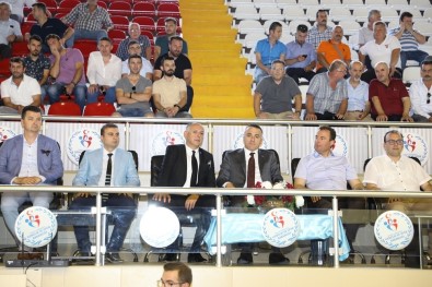 Kırklareli'nde Amatör Spor Kulüplerine 441 Bin TL'lik Yardım